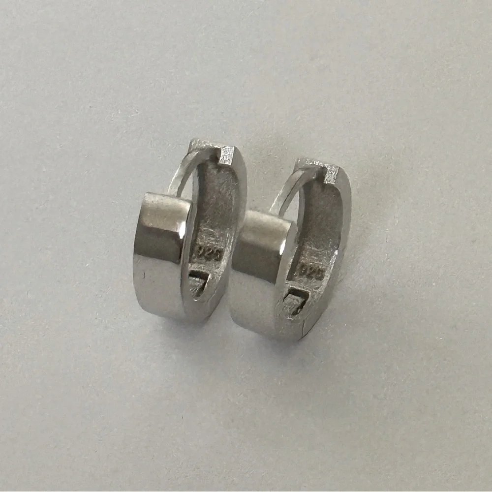 925 Silver 3mm wide earrings round hoops unisex